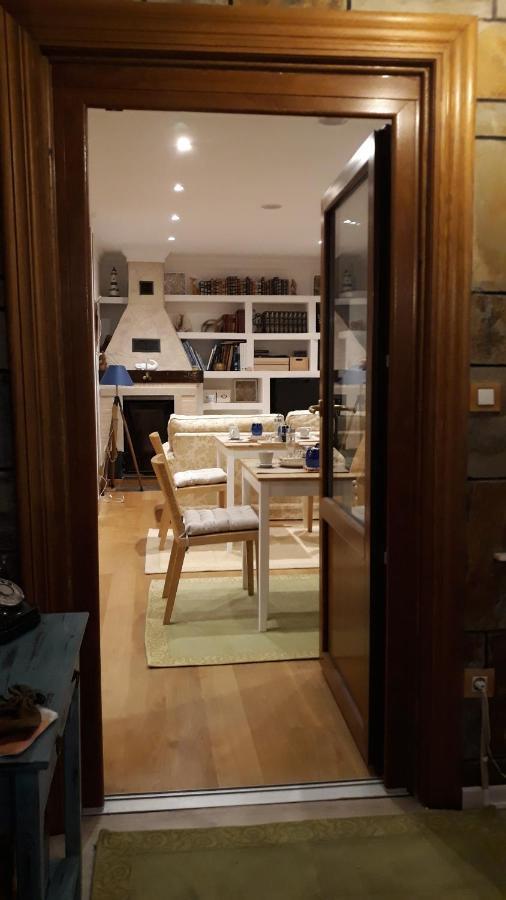 Kostanalu Rooms เปลนท์เซีย ภายนอก รูปภาพ